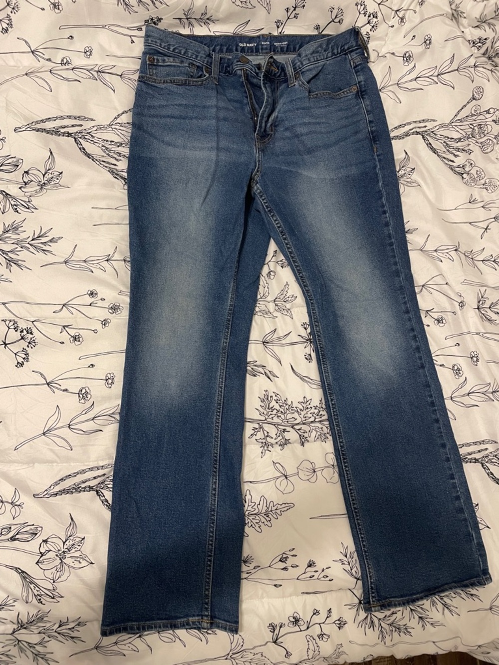 Old Navy Men’s Bootcut Jeans - Medium Blue Wash 32x30
